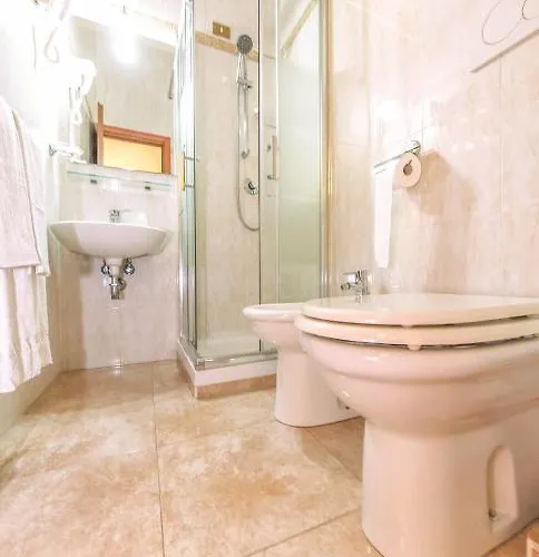 Downtown 4* Roma